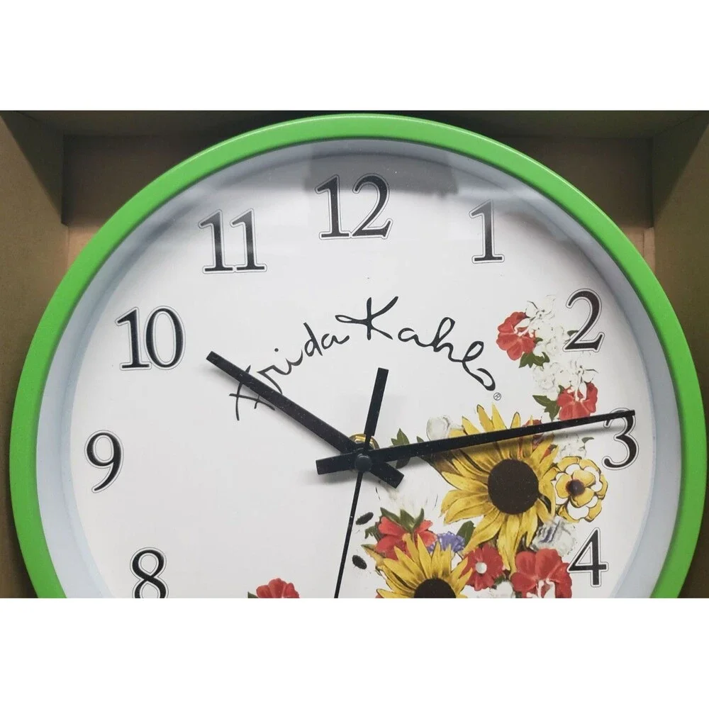 Plastic Decorative Wall Clock (9